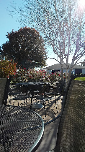 Golf Course «Moss Hill Golf Course LLC», reviews and photos, 3495 McCowans Ferry Rd, Versailles, KY 40383, USA