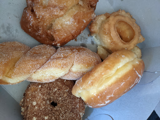 Donut Shop «Donut King 2», reviews and photos, 15032 S Western Ave, Gardena, CA 90249, USA