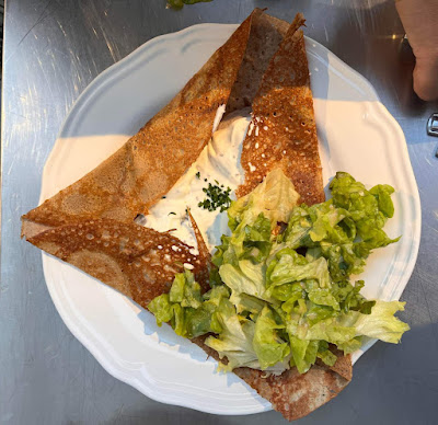 Crêpés Galettes par Jean Mi et Marie à Guenrouet