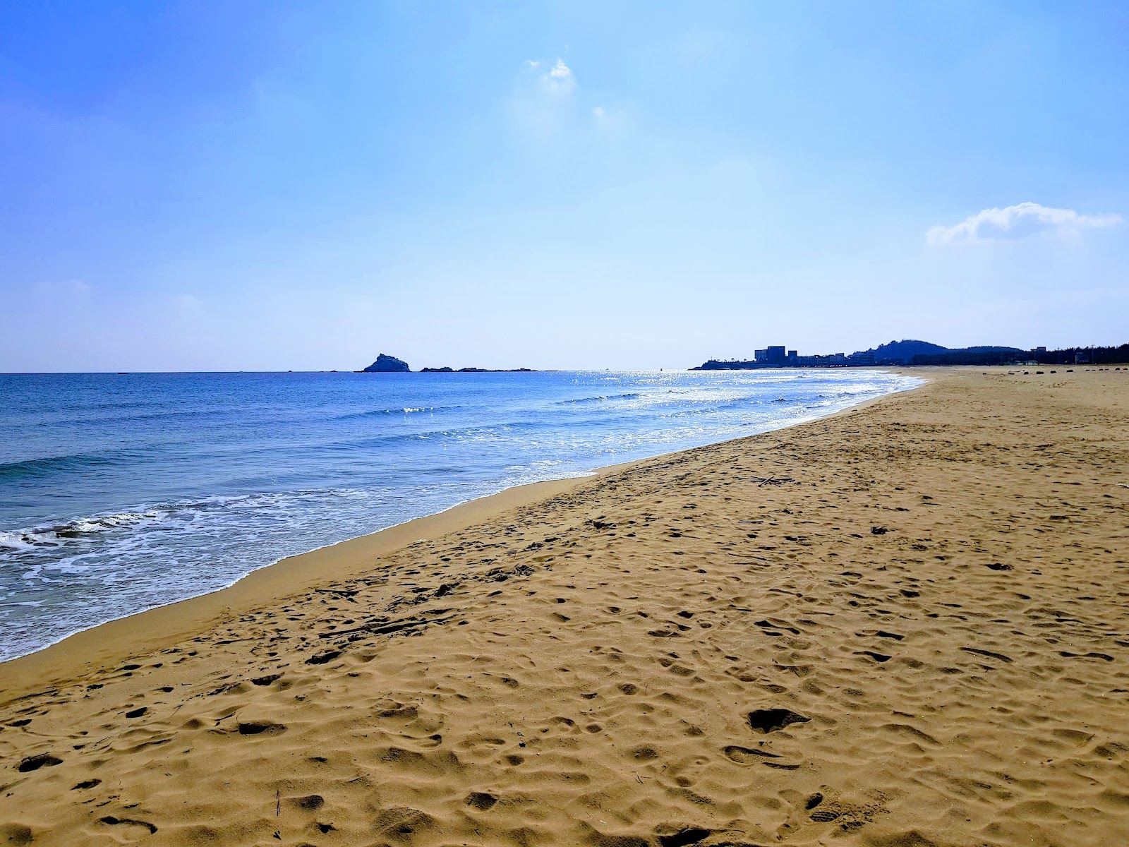 Photo of Sampo Beach amenities area