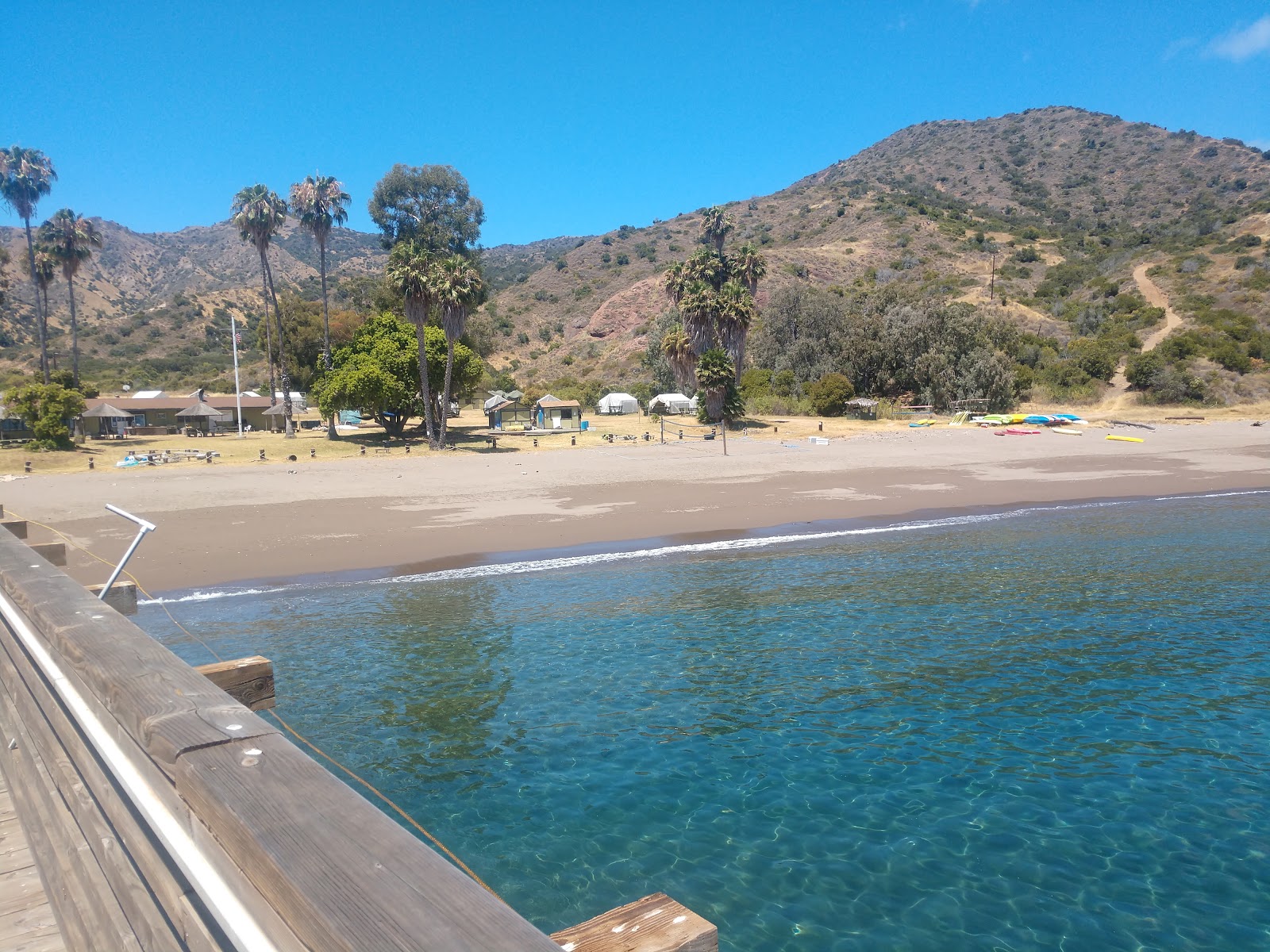 Fotografie cu San Diego Beach cu o suprafață de nisip strălucitor