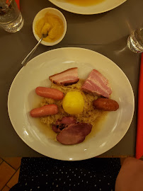 Choucroute d'Alsace du Restaurant de spécialités alsaciennes Au Cruchon à Strasbourg - n°14