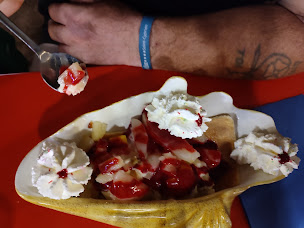 Photo n°56 de Crêperie Bretonne La à Saint-Cyprien ()