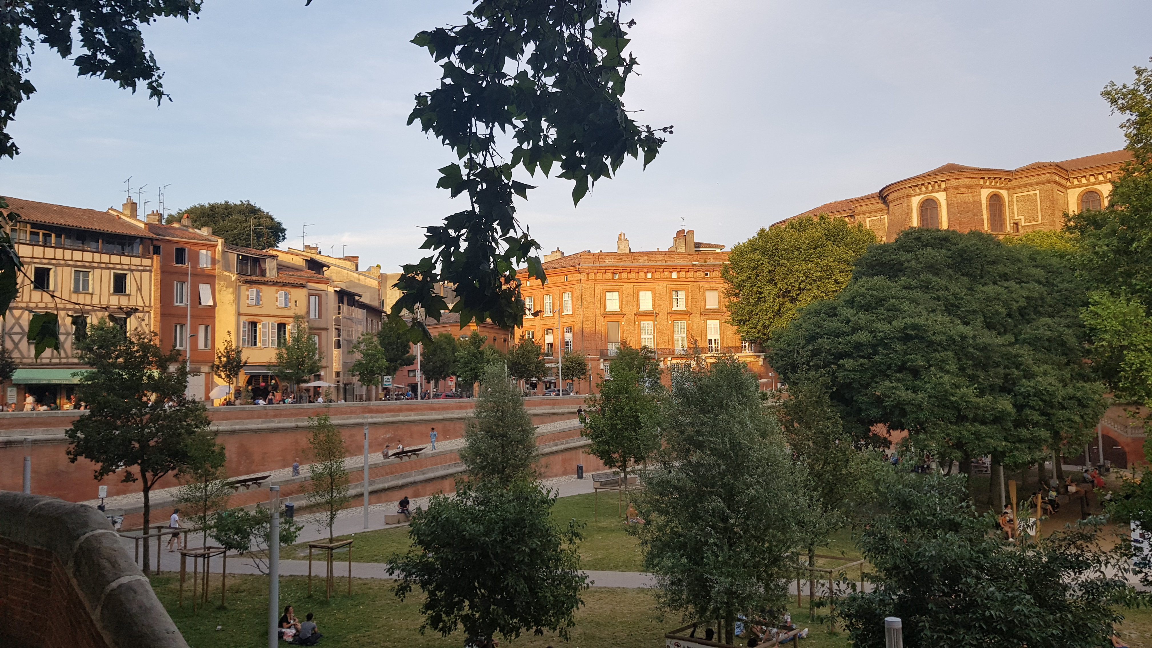 Photo n° 32 de l'avis de JEAN.A fait le 30/06/2018 à 00:19