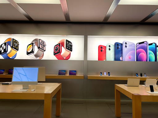 Computer Store «Apple Willow Grove Park», reviews and photos, 2500 W Moreland Rd, Willow Grove, PA 19090, USA