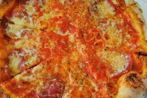 Pizza Pino image