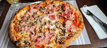 Pizza du Restaurant Pizzeria Vecchia Roma à Soultz-Haut-Rhin - n°9