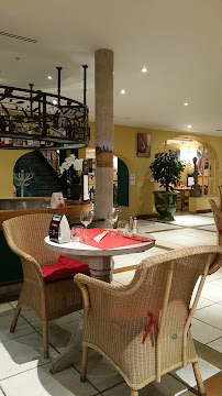 Atmosphère du Restaurant italien Rigatoni Café à Saint-Thibault-des-Vignes - n°12
