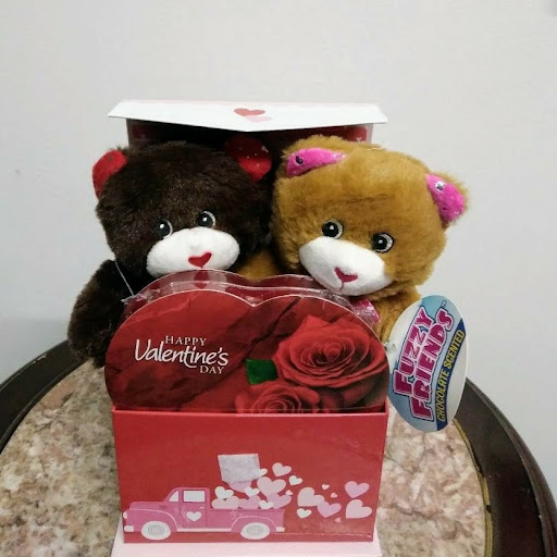 Florist «Rialto Florist», reviews and photos, 114 S Riverside Ave, Rialto, CA 92376, USA