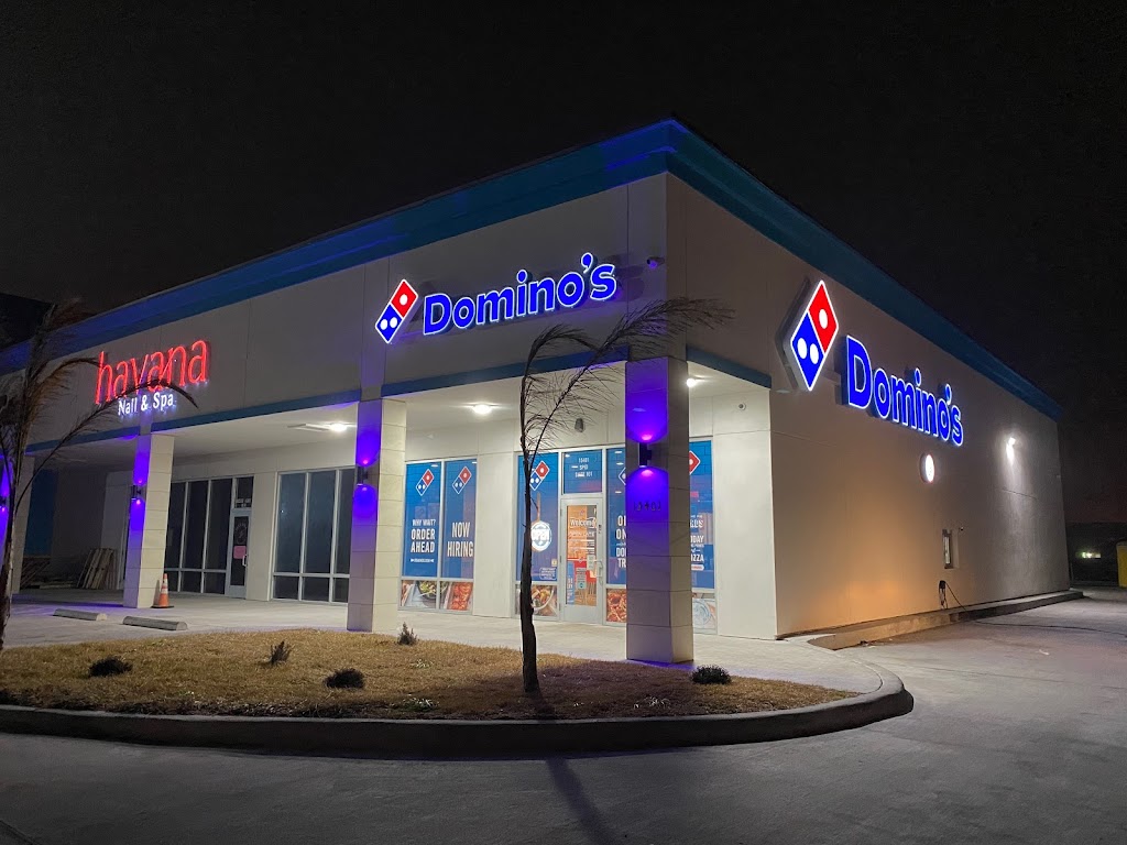 Domino's Pizza 78418
