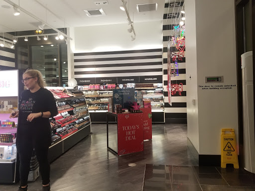 Cosmetics Store «SEPHORA», reviews and photos, 160 Crocker Park Blvd, Westlake, OH 44145, USA