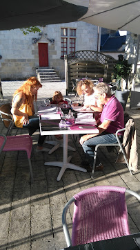 Atmosphère du Restaurant Auberge Jeanne d'Arc à Sainte-Catherine-de-Fierbois - n°7