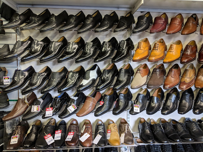 Reviews of Blunts Shoes Kingstanding in Birmingham - Shoe store