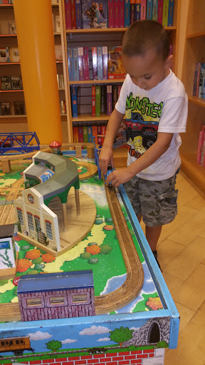 Book Store «Barnes & Noble», reviews and photos, 2540 Futura Park Way, Plainfield, IN 46168, USA