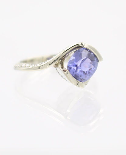 Jewelry Store «All That Glitters», reviews and photos, 2616 W Colorado Ave #18, Colorado Springs, CO 80904, USA