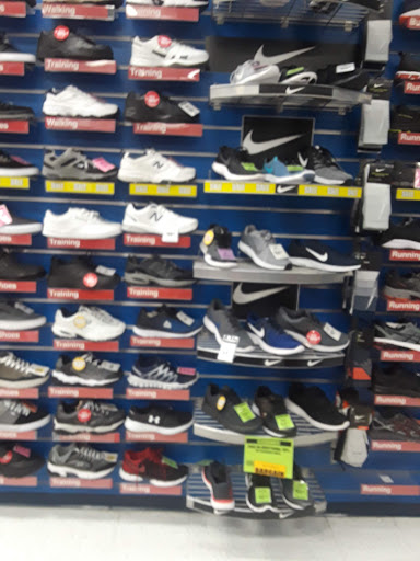 Sporting Goods Store «Big 5 Sporting Goods - Riverside», reviews and photos, 10251 Magnolia Ave, Riverside, CA 92503, USA