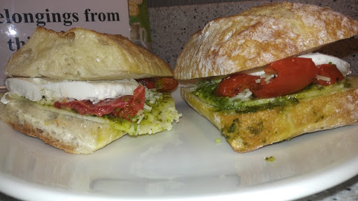 Book Store «Barnes and Noble», reviews and photos, 625 Monroe St NE, Washington, DC 20017, USA