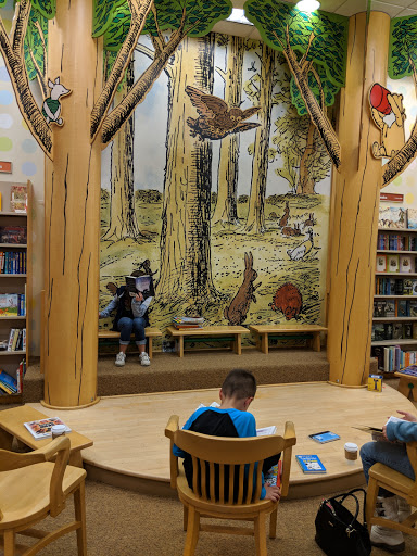 Shopping Mall «Gilroy Crossing Shopping Center», reviews and photos, 6915 Camino Arroyo, San Jose, CA 95112, USA