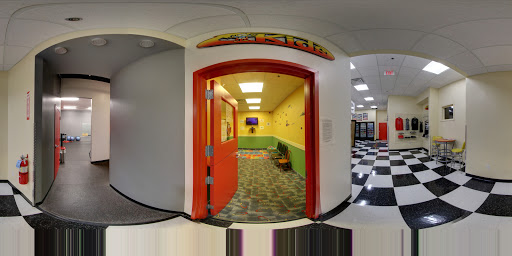 Gym «Retro Fitness - Lincroft», reviews and photos, 706 Newman Springs Rd, Lincroft, NJ 07738, USA