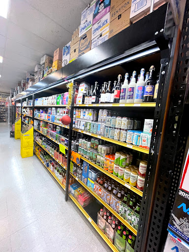 Liquor Store «Hackensack Liquor Store», reviews and photos, 500 S River St, Hackensack, NJ 07601, USA