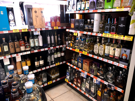 Liquor Store «Miami Beach Liquors», reviews and photos, 814 Alton Rd, Miami Beach, FL 33139, USA