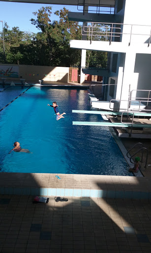 Swimming pool repair companies in San Juan