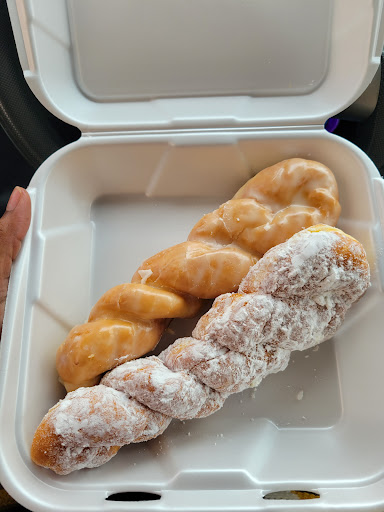 Donut Shop «Whistlestop Donuts», reviews and photos, 420 E 9th St, Hopkinsville, KY 42240, USA