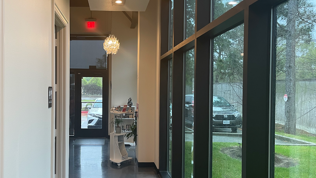 Allure Beauty Bar 77546