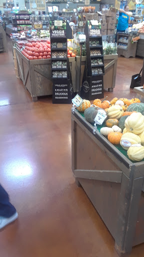 Grocery Store «Fresh Thyme Farmers Market- Fairview Heights», reviews and photos, 6569 N Illinois St, Fairview Heights, IL 62208, USA