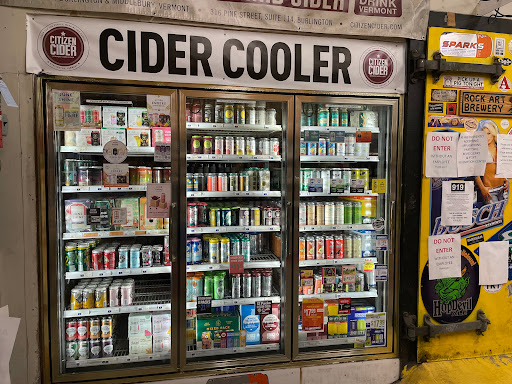 Liquor Store «Beverage Warehouse», reviews and photos, 1 East St, Winooski, VT 05404, USA