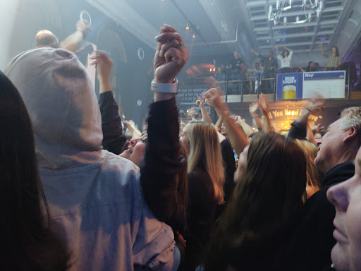 Bar & Grill «EvenFlow Music & Spirits», reviews and photos, 302 W State St, Geneva, IL 60134, USA