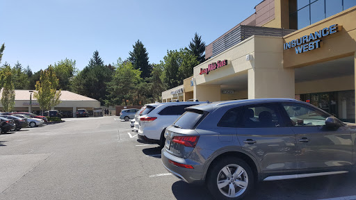 Grocery Store «New Seasons Market Mountain Park», reviews and photos, 3 Monroe Pkwy, Lake Oswego, OR 97035, USA