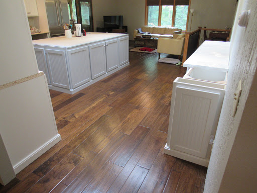 Carpet Store «Carpet City Flooring Center Eau Claire», reviews and photos, 3109 E Hamilton Ave, Eau Claire, WI 54701, USA