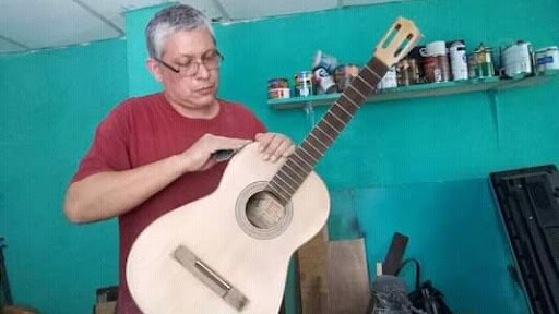 Reparación de Instrumentos Musicales El Salvador