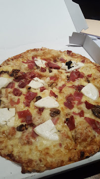 Pepperoni du Pizzas à emporter Pizza Tempo Nantes - n°4