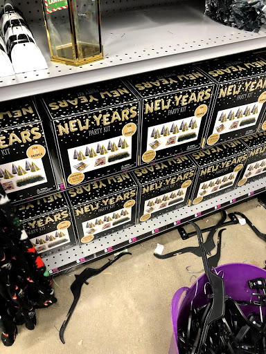 Variety Store «Five Below», reviews and photos, 7400 W 191st St, Tinley Park, IL 60487, USA