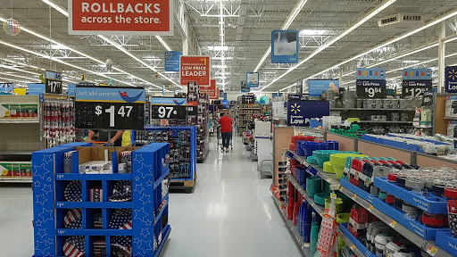 Department Store «Walmart Supercenter», reviews and photos, 38020 US-18, Prairie du Chien, WI 53821, USA