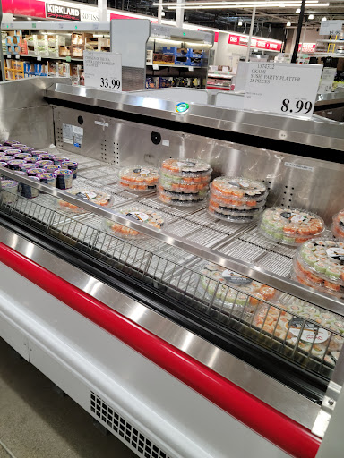 Warehouse store «Costco Wholesale», reviews and photos, 5101 Business Center Dr, Fairfield, CA 94534, USA