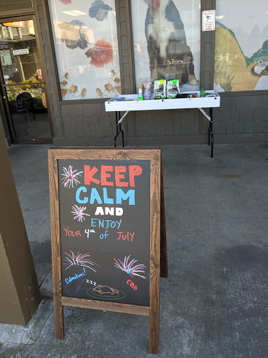 Pet Supply Store «Arcata Pet», reviews and photos, 600 F St #6, Arcata, CA 95521, USA