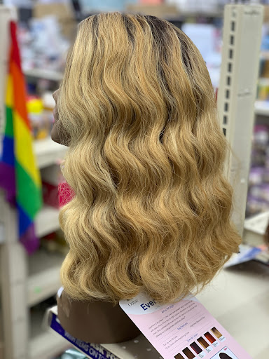 Beauty Supply Store «US Hair & Beauty Supplies», reviews and photos, 3365 Cleveland Ave, Columbus, OH 43224, USA