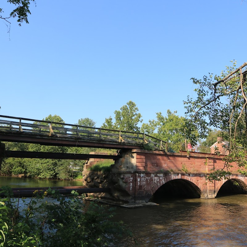 Seneca Creek Aqueduct