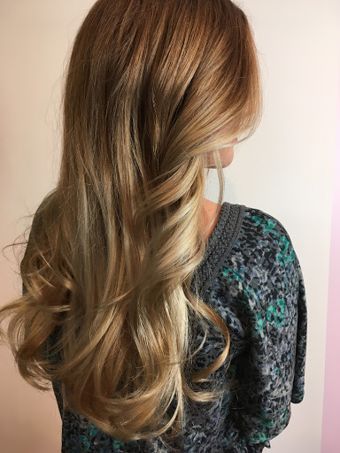 Beauty Salon «London Calling Salon», reviews and photos, 27380 Gratiot Ave, Roseville, MI 48066, USA