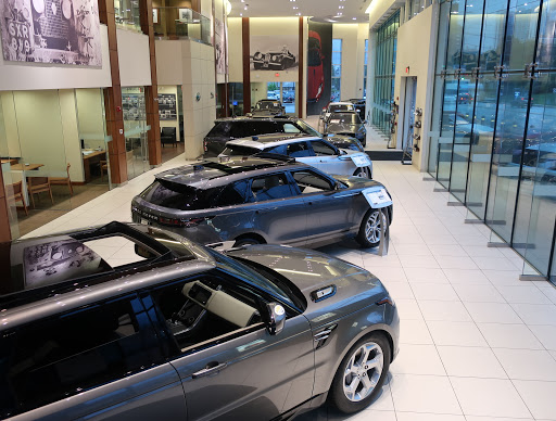 Car Dealer «Land Rover Buckhead», reviews and photos, 3040 Piedmont Rd NE, Atlanta, GA 30305, USA