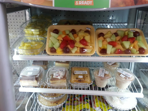 Grocery Store «Diaz Supermarket», reviews and photos, 590 Main St, Springfield, MA 01105, USA