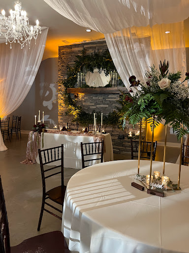 Wedding Venue «Whistle Hollow-Wedding & Event Venue», reviews and photos, 701 Lofton Hall Rd, Ardmore, TN 38449, USA