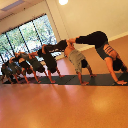 Yoga Studio «Amara Yoga & Arts», reviews and photos, Lincoln Square, Urbana, IL 61801, USA