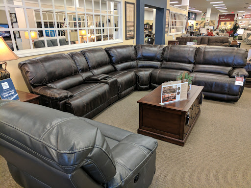 Furniture Store «Raymour & Flanigan Furniture and Mattress Store», reviews and photos, 3035 Cropsey Ave, Brooklyn, NY 11224, USA