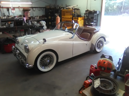 Auto Repair Shop «Royal Coach & Motor Works», reviews and photos, 1320 N Howe St, Southport, NC 28461, USA