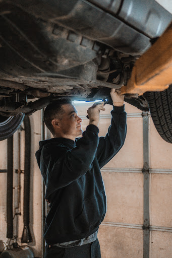 Auto Repair Shop «Antero Automotive & Truck Services», reviews and photos, 6615 S Dayton St Suite B, Greenwood Village, CO 80111, USA
