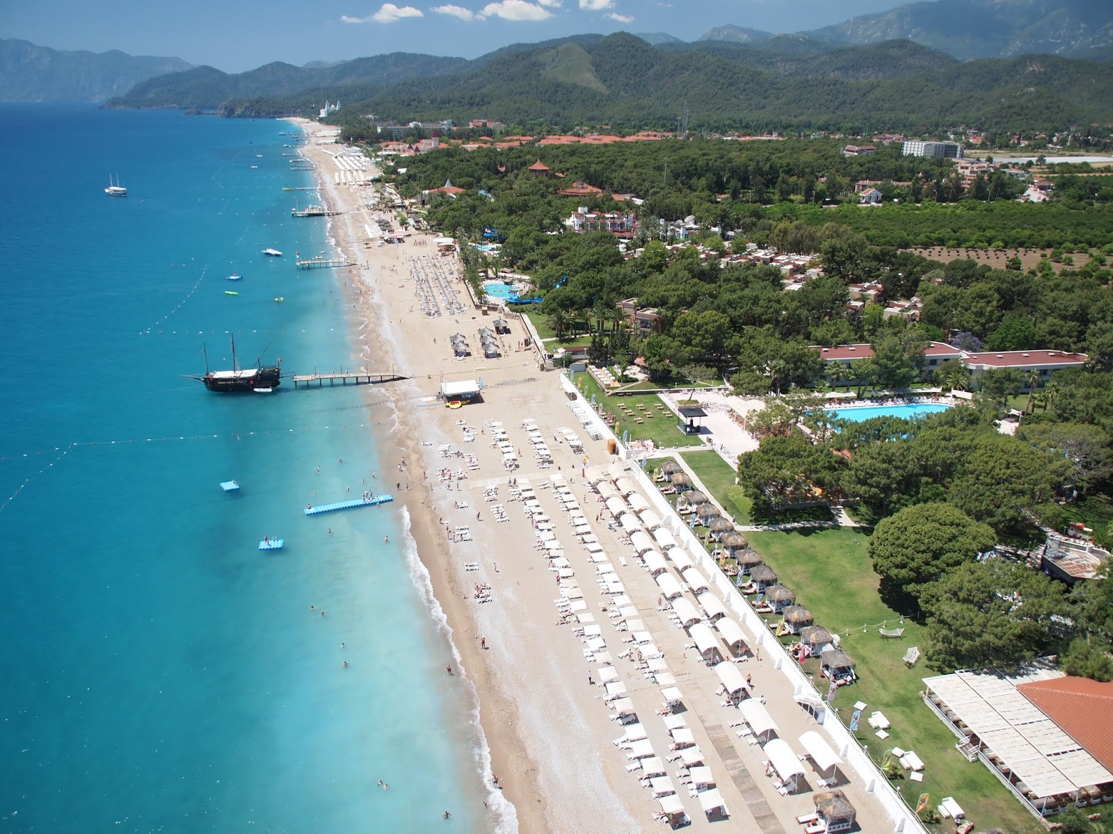Photo of Onur Beach with very clean level of cleanliness